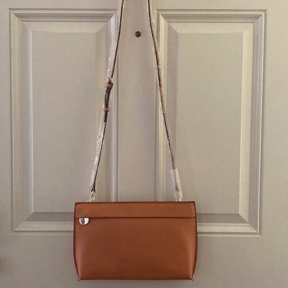 G.I.L.I. Leather Zip Convertible Pouch/Terra Smooth/Gold Tone/NEW/NEVER USED!